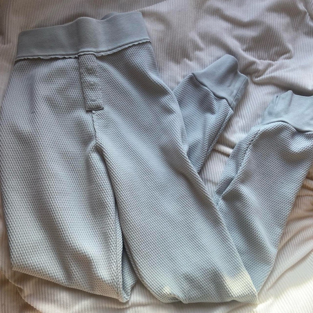 Mint green leggings